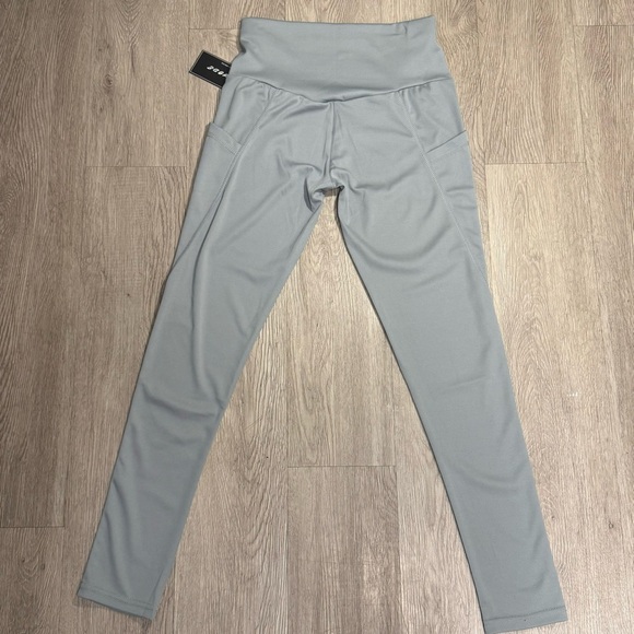 New Grey Leggings W/ Side Pockets Size S/M - Picture 5 of 7